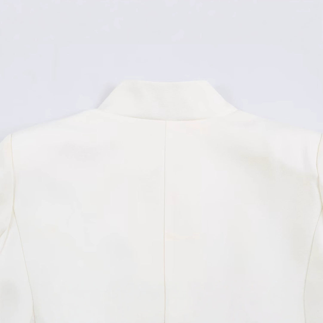 Damen Kurzblazer mit Stehkragen, verdeckter Knopfleiste und dreiviertelärmeln Nord Taschen