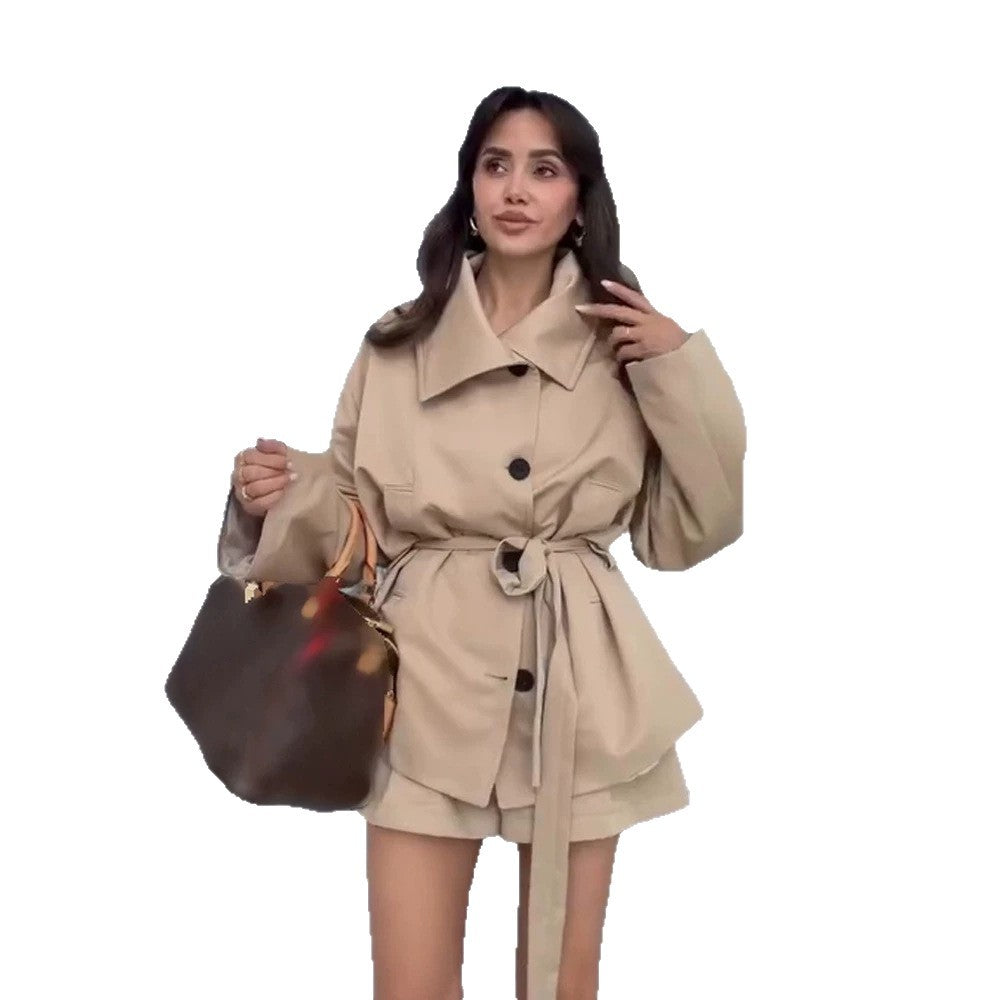Damen Taillierte Kurzjacke mit Bindegürtel und überschnittenen Ärmeln Nord Taschen
