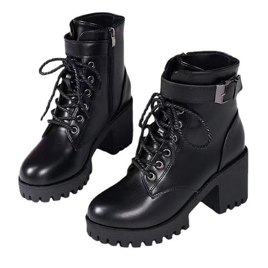 Damen nan Plateau-Schnürstiefelette aus Kunstleder mit profilierter Gummisohle und verstellbarem Schnallenriemen Nord Taschen