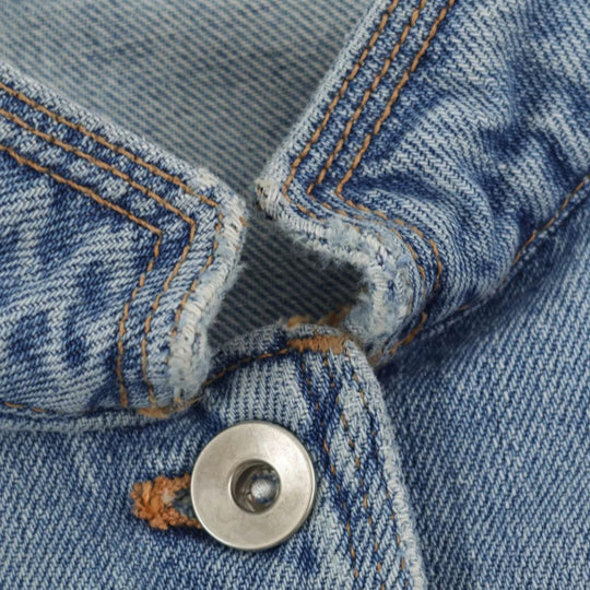 Damen Jeansjacke im Utility-Look mit Stehkragen, Pattentaschen und Schulterpatten Nord Taschen
