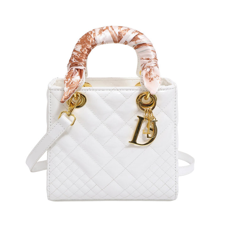 Damen Handtasche mit modischem Tuchdetail Nord Taschen
