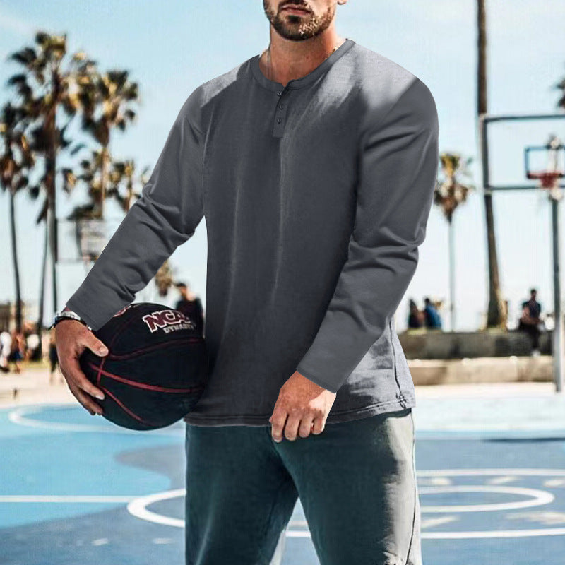 Herren langärmliges Henley-Shirt mit strukturiertem Stoff und praktischen Knopfdetails