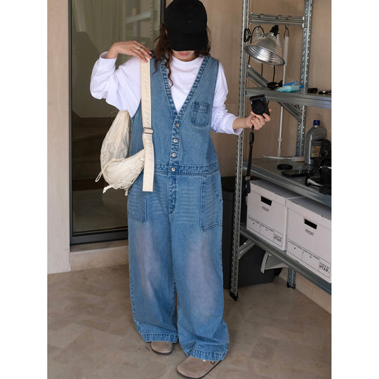 Damen Weite Denim‑Latzhose im Baggy‑Stil mit tiefem V‑Ausschnitt und Knopfleiste Nord Taschen