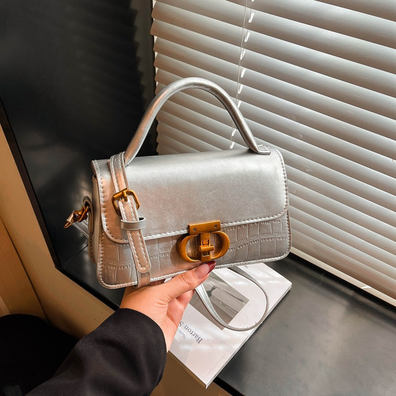 Damen elegante Handtasche mit strukturierter Oberfläche und glänzendem Verschluss Nord Taschen