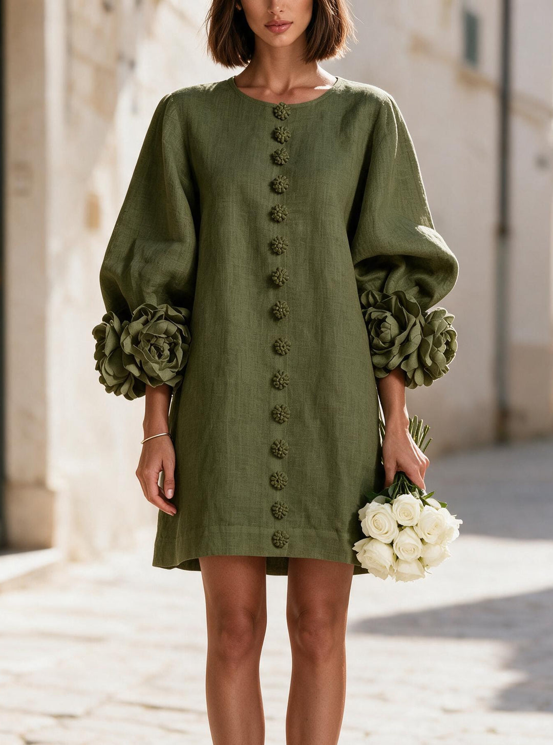 Damen Kurzkleid aus Leinen mit voluminösen Ballonärmeln und 3D-Blumenmanschetten Nord Taschen