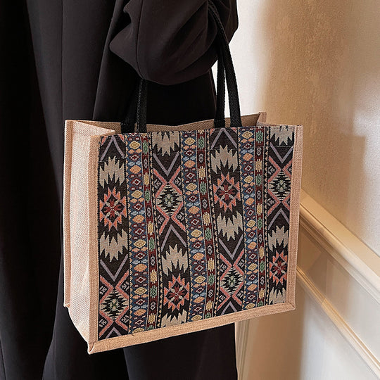 Damen Jute-Tragetasche mit kunstvollem Ethno-Muster Nord Taschen