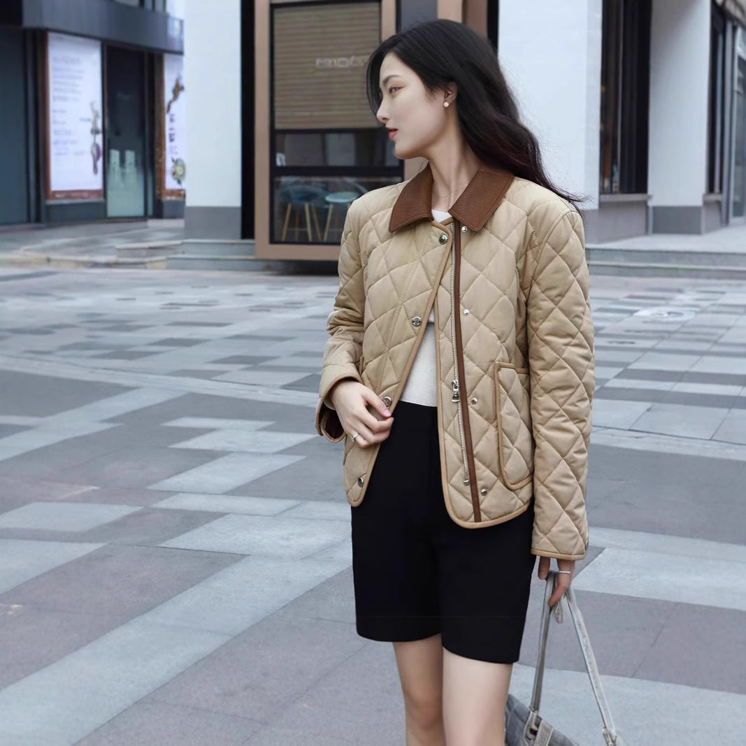 Damen Stylische gesteppte Jacke mit hohem Kragen Nord Taschen
