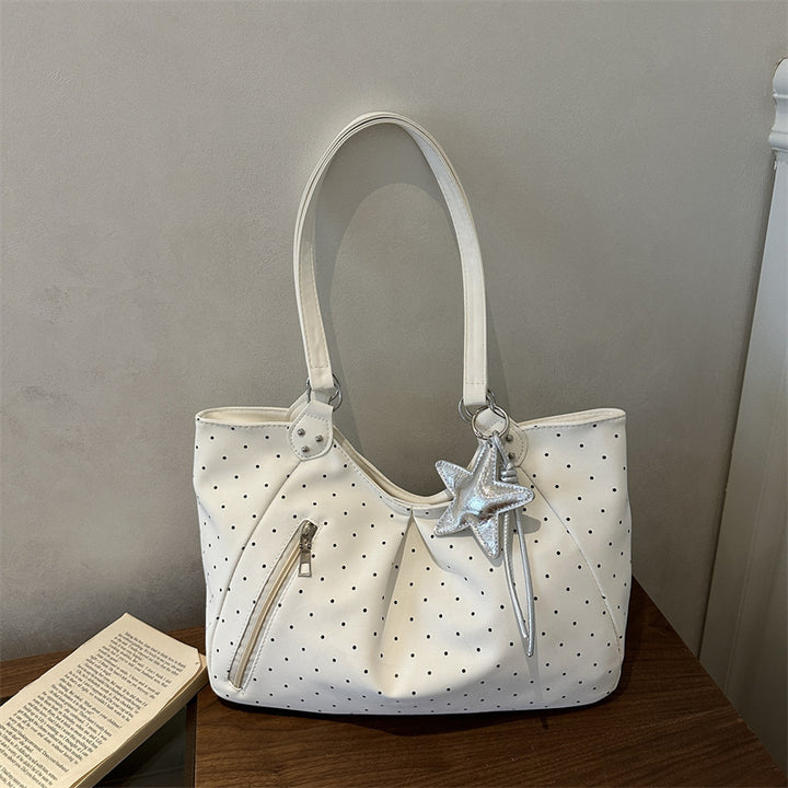 Damen Tragetasche mit trendigem Punkten-Design und modischem Sternenanhänger Nord Taschen