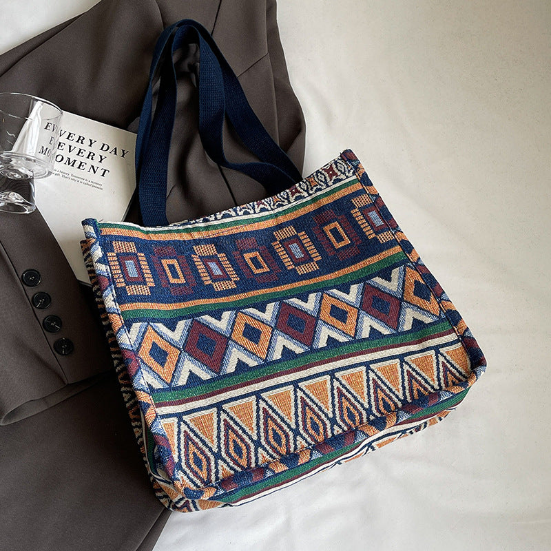 Damen Tragetasche mit modernem Ethnolook und robustem Innenfutter Nord Taschen