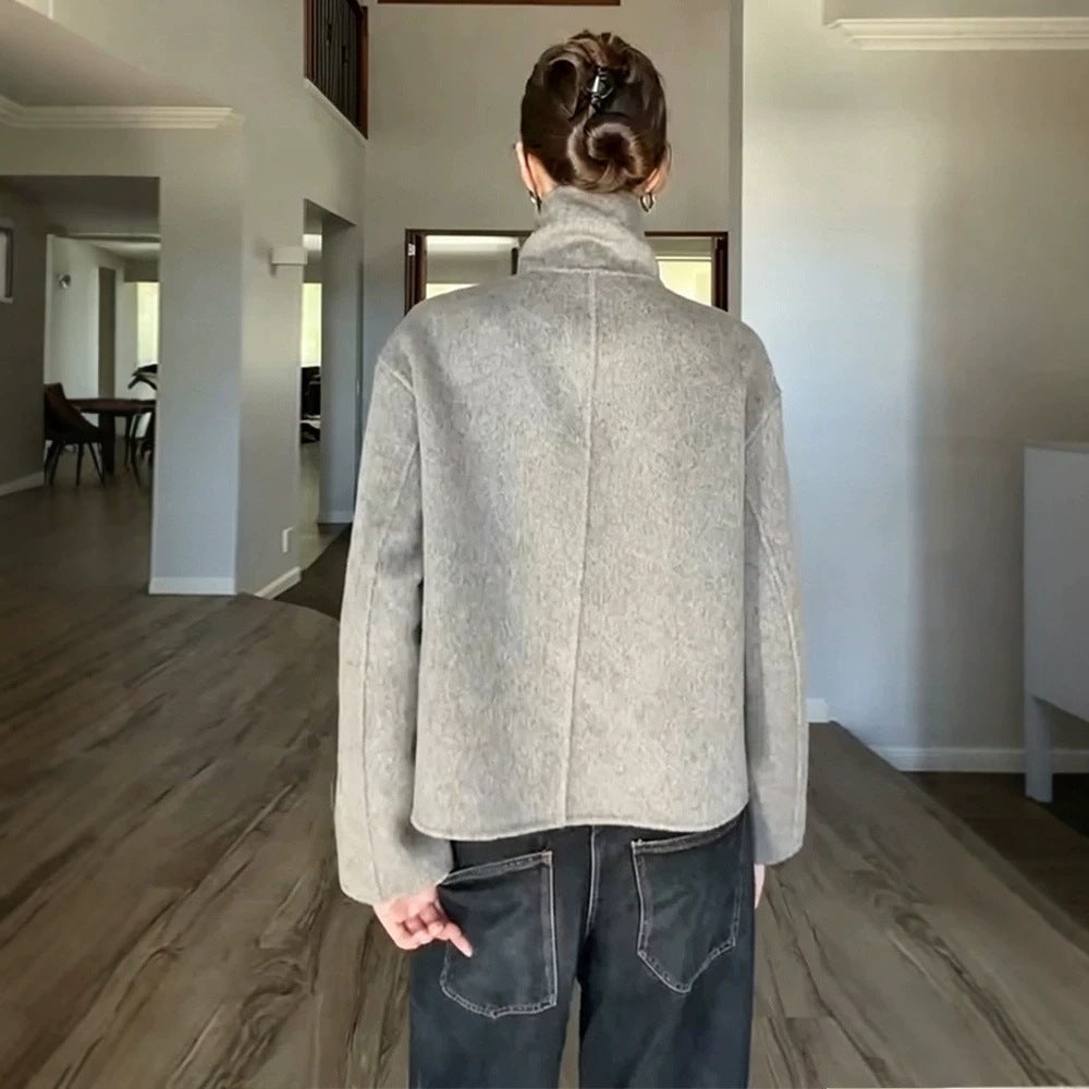 Damen Kurzer Wollmix-Mantel mit asymmetrischer Knopfleiste und hohem Stehkragen Nord Taschen