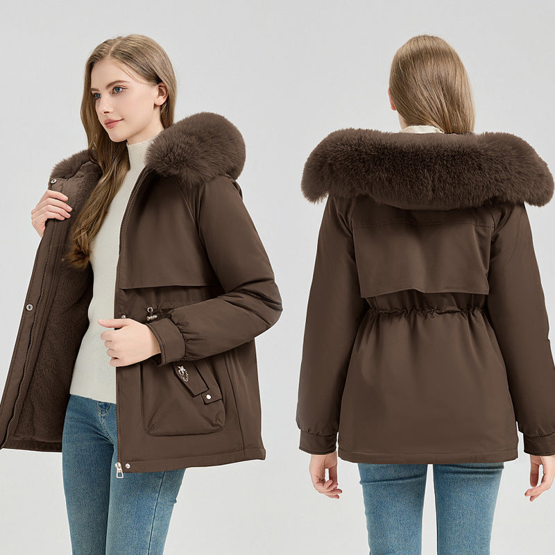 Damen nan taillierter Funktionsparka mit XXL-Kapuze, weichem Fleecefutter und multifunktionalen Pattentaschen Nord Taschen