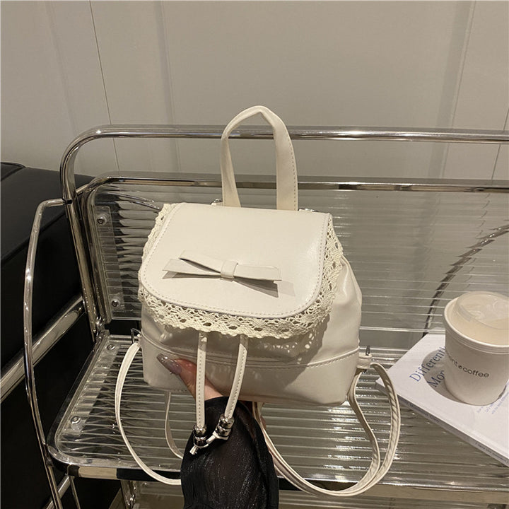 Damen Rucksacktasche mit verspieltem Spitzenaufsatz Nord Taschen
