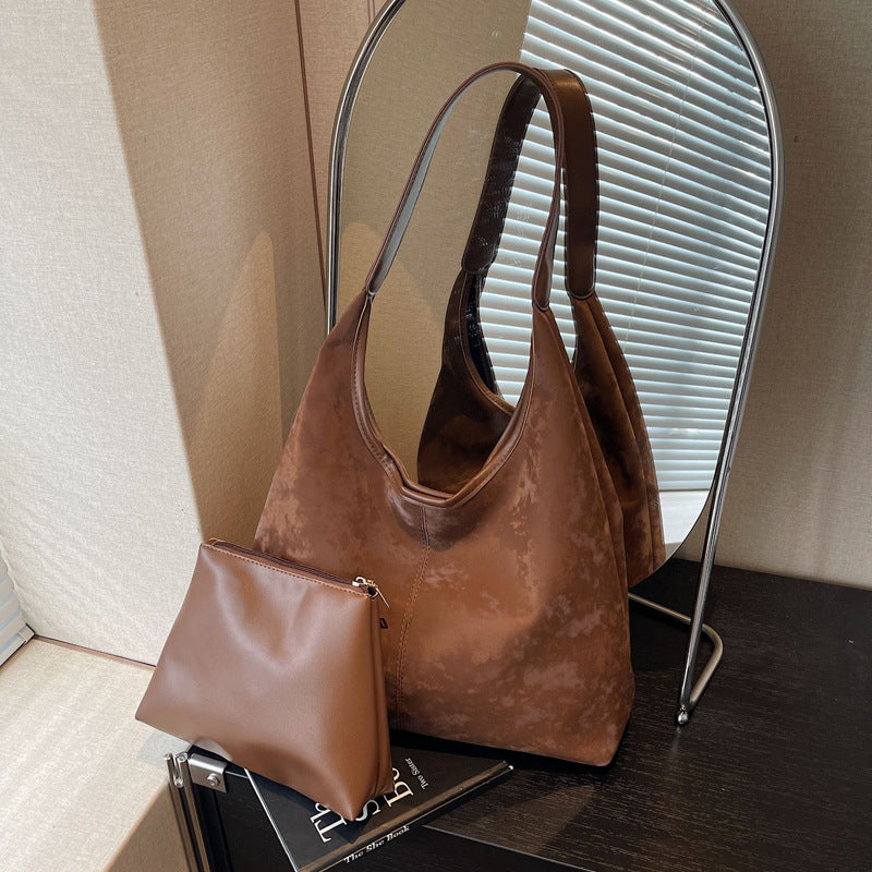 Damen Hobo-Tasche mit praktischen Innenfächern und elegantem Design Nord Taschen