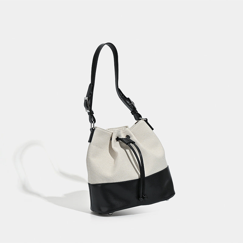 Damen Hobo-Tasche mit elegantem Kordelzugsystem und luxuriösen Lederakzenten Nord Taschen