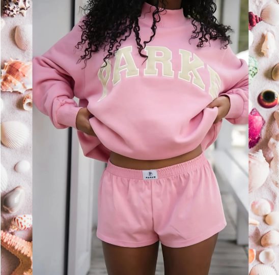 Damen Gemütliches Freizeit-Set mit Oversize kurz geschnittenem Sweatshirt und elastischen Baumwoll-Shorts Nord Taschen