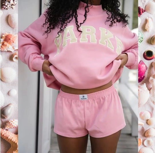 Damen Gemütliches Freizeit-Set mit Oversize kurz geschnittenem Sweatshirt und elastischen Baumwoll-Shorts Nord Taschen