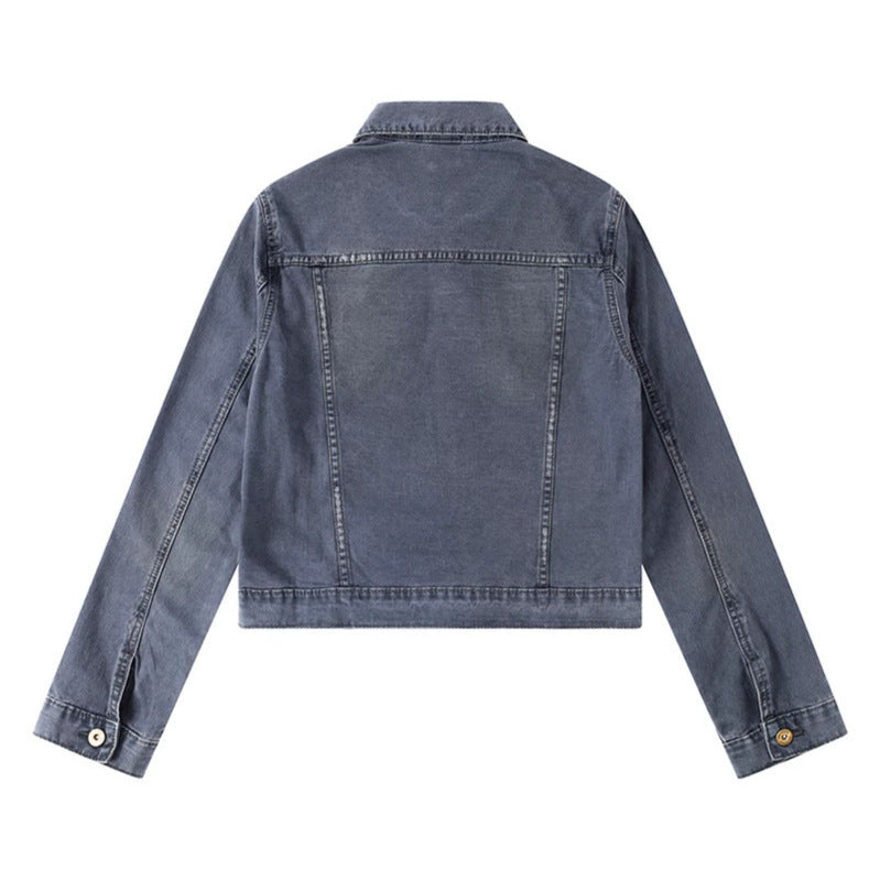 Damen Kurze Jeansjacke im Vintage-Stil mit Knopfleiste, Brusttaschen und figurnahem Schnitt Nord Taschen