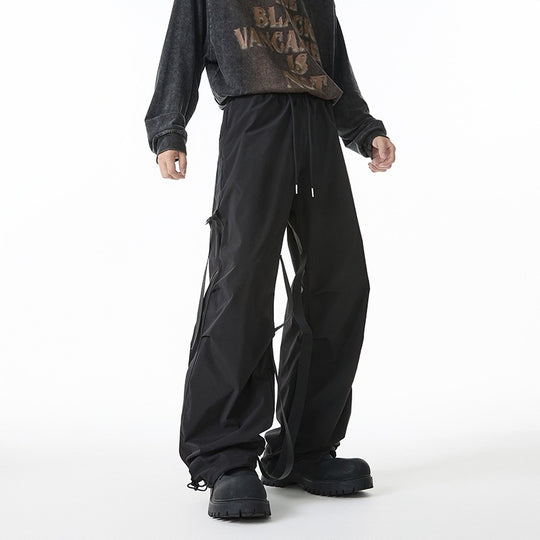 Damen Weite Tech-Cargo-Hose mit Tunnelzugbund, Beinriemen und wasserabweisender Nylon‑Optik Nord Taschen
