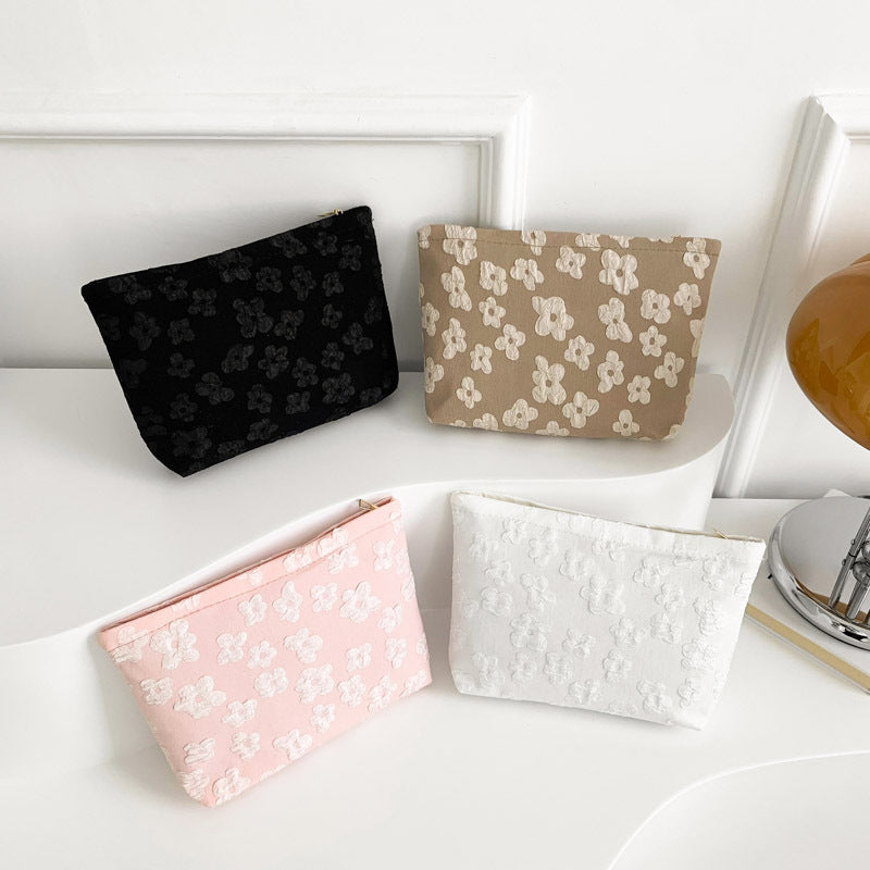Damen Clutch-Tasche mit floralem Design und hochwertiger Textur Nord Taschen