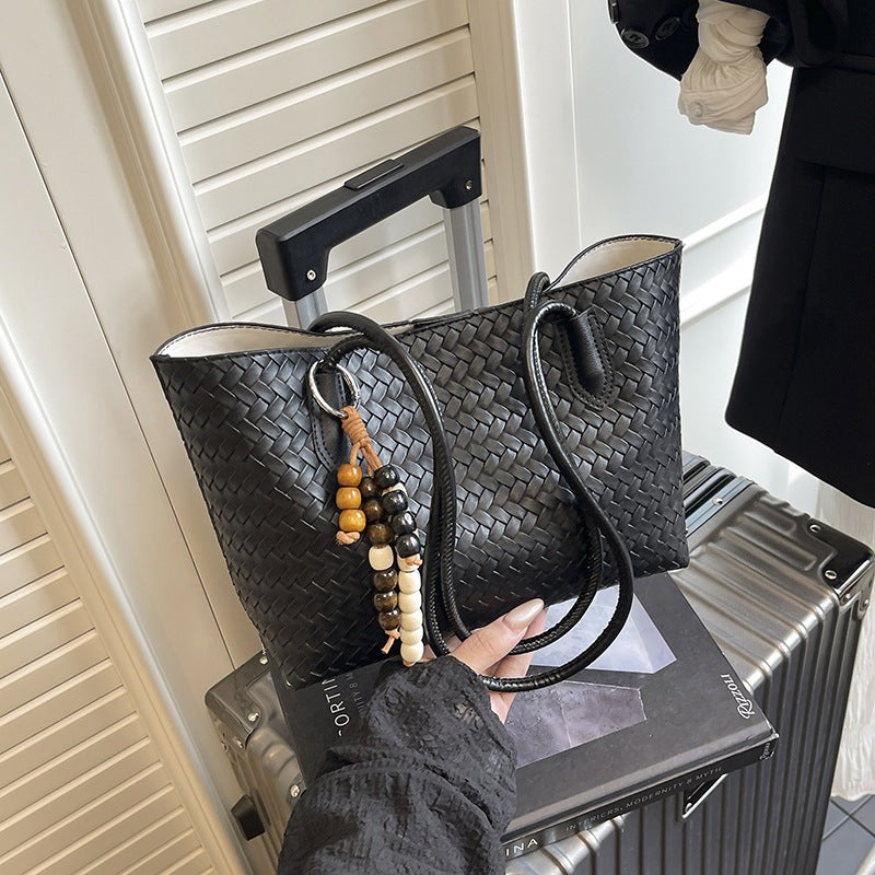 Damen geflochtene Ledertasche mit zusätzlichen Anhängern Nord Taschen