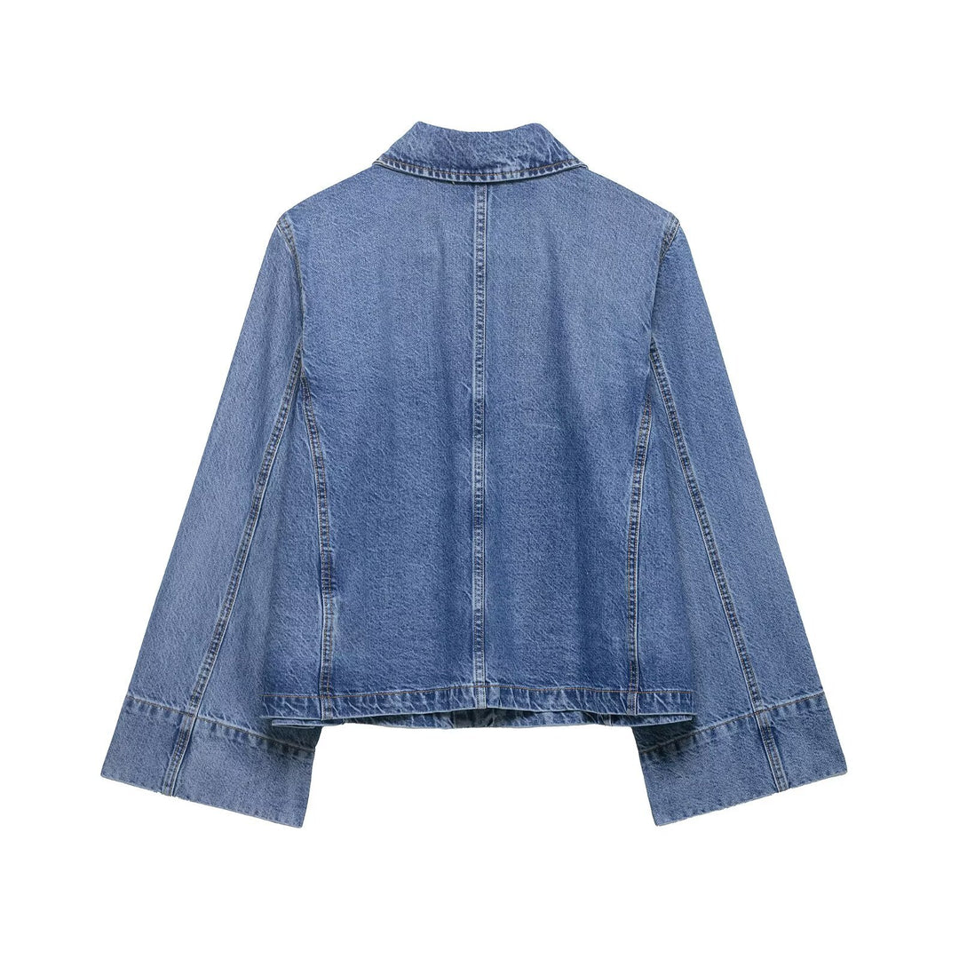 Damen Oversize-Denimjacke im Boxy-Schnitt mit kurzer Silhouette und aufgesetzten Taschen Nord Taschen