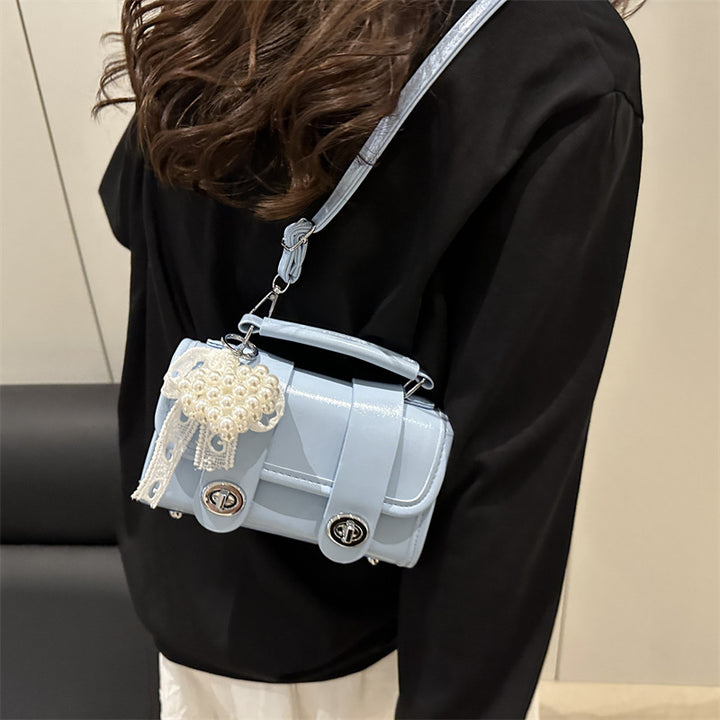 Damen Mini-Handtasche mit dekorativen Details Nord Taschen