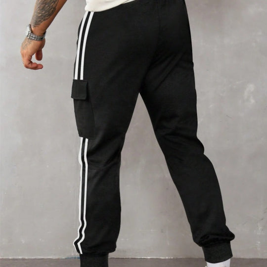 Herren Utility-Jogginghose mit aufgesetzter Känguru-Tasche und breiten Kordeln Nord Taschen