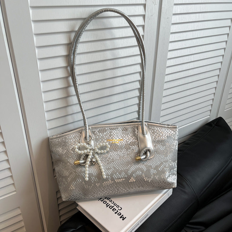 Damen elegante Handtasche mit magnetischem Verschluss und stilvollen Kordelzügen Nord Taschen
