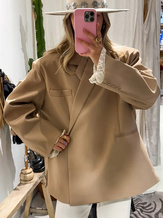 Damen Oversize-Blazer mit kastiger Silhouette, verdeckter Verschluss und Pattentaschen Nord Taschen