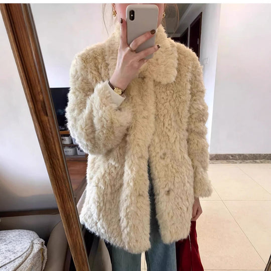 Damen Kurzer Teddy-Kunstfellmantel mit vollem Kragen und kastiger Silhouette Nord Taschen