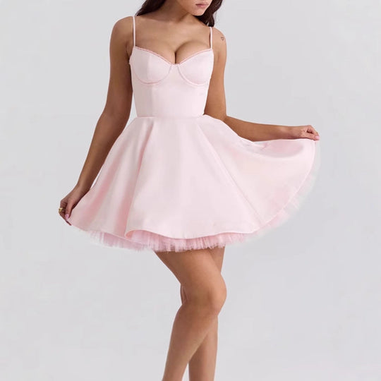 Damen Skaterkleid mit zarten Spaghettiträgern und elegantem Taillenkorsett