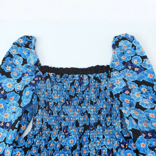 Damen Midikleid mit Smok-Büste, Volantstufen und langen Ballonärmeln Nord Taschen