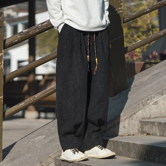 Herren Weit geschnittene Kordhose mit Tunnelzug, Bundfalten und Relaxed-Fit Nord Taschen