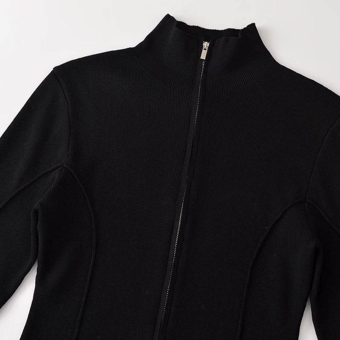 Damen Figurnah geschnittene Feinstrick-Jacke mit Stehkragen und durchgehendem Reißverschluss Nord Taschen
