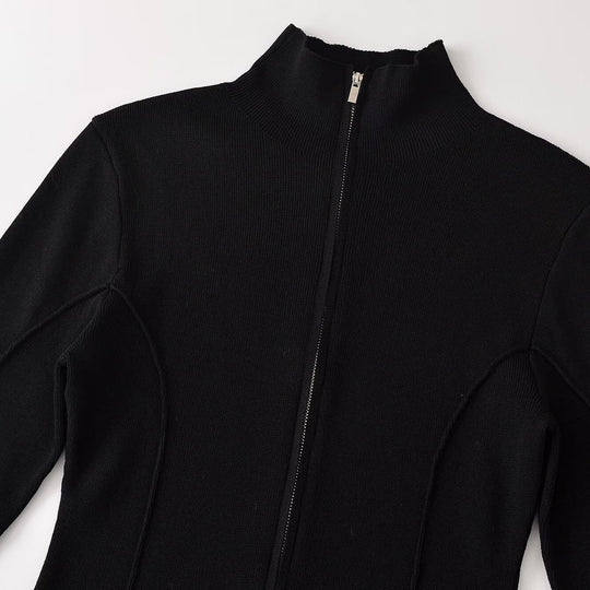 Damen Figurnah geschnittene Feinstrick-Jacke mit Stehkragen und durchgehendem Reißverschluss Nord Taschen