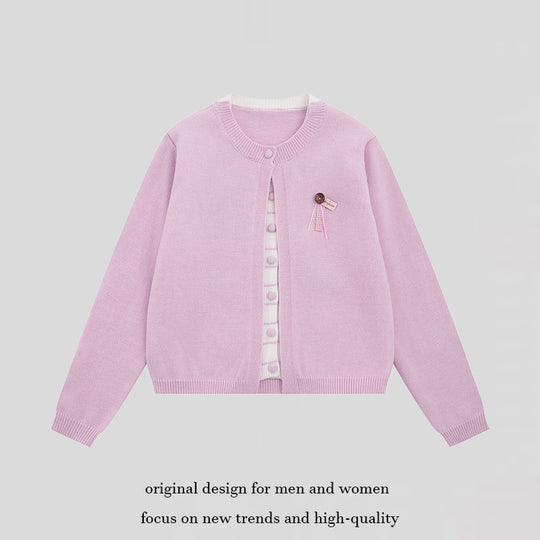 Damen Feinstrick-Cardigan mit Rundhals, verdeckter Knopfleiste und Zierbrosche Nord Taschen