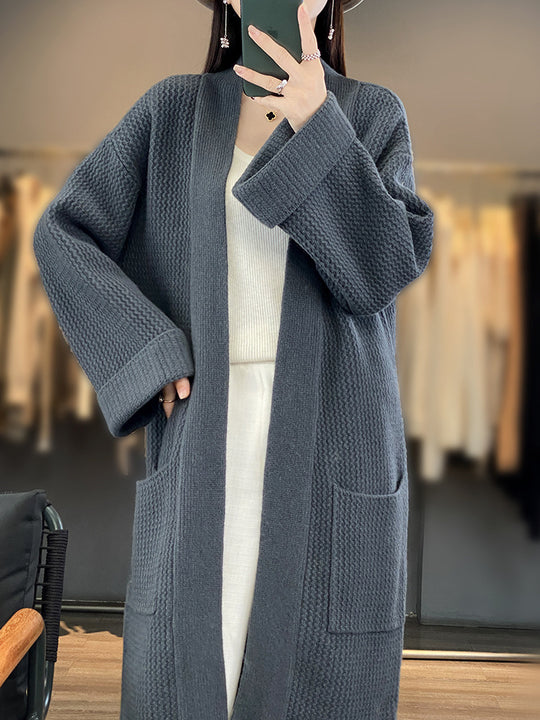 Damen Langer Oversize-Strickcardigan mit Strukturmuster und aufgesetzten Taschen Nord Taschen