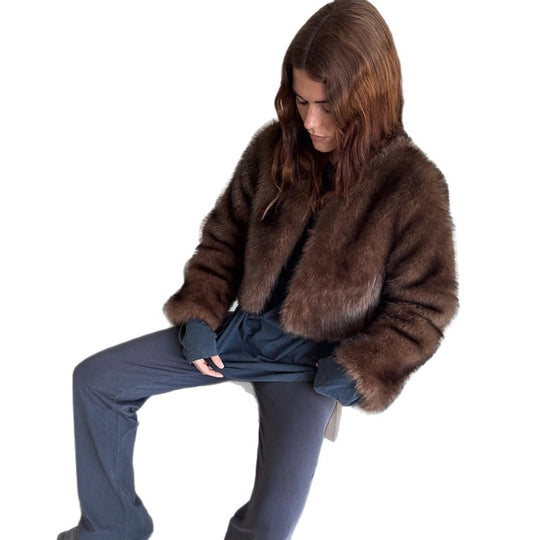 Damen Cropped Kunstpelz-Bolero mit kastiger Silhouette und Trompetenärmeln Nord Taschen