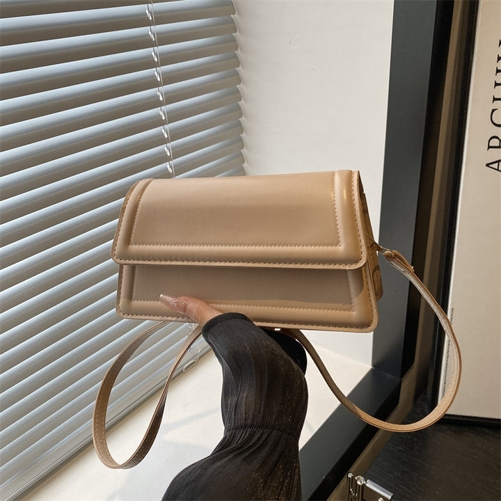 Damen elegante Umhängetasche mit integriertem Kartenfach und schickem Verschluss Nord Taschen