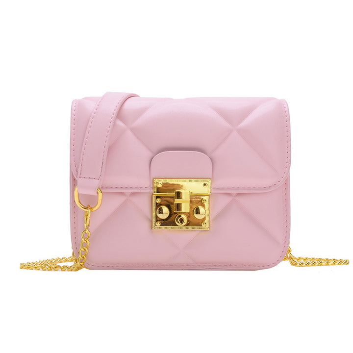 Damen Handtasche mit elegantem Steppmuster und goldenen Akzenten Nord Taschen