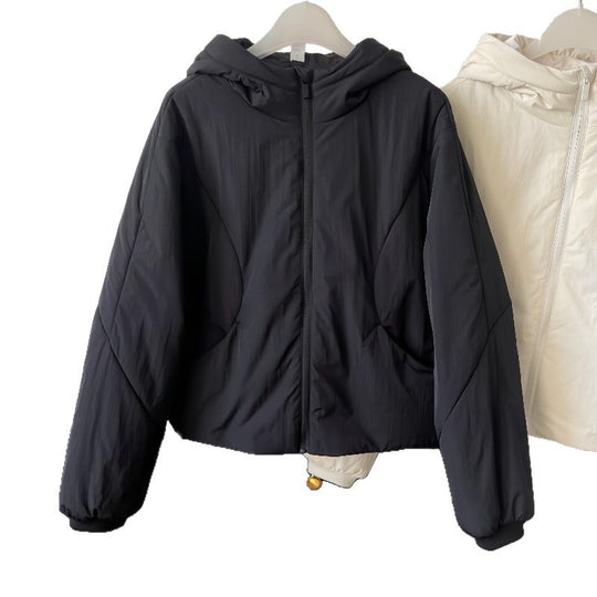 Damen Kurz geschnittene leichte Thermo-Kapuzenjacke mit Oversize-Silhouette Nord Taschen