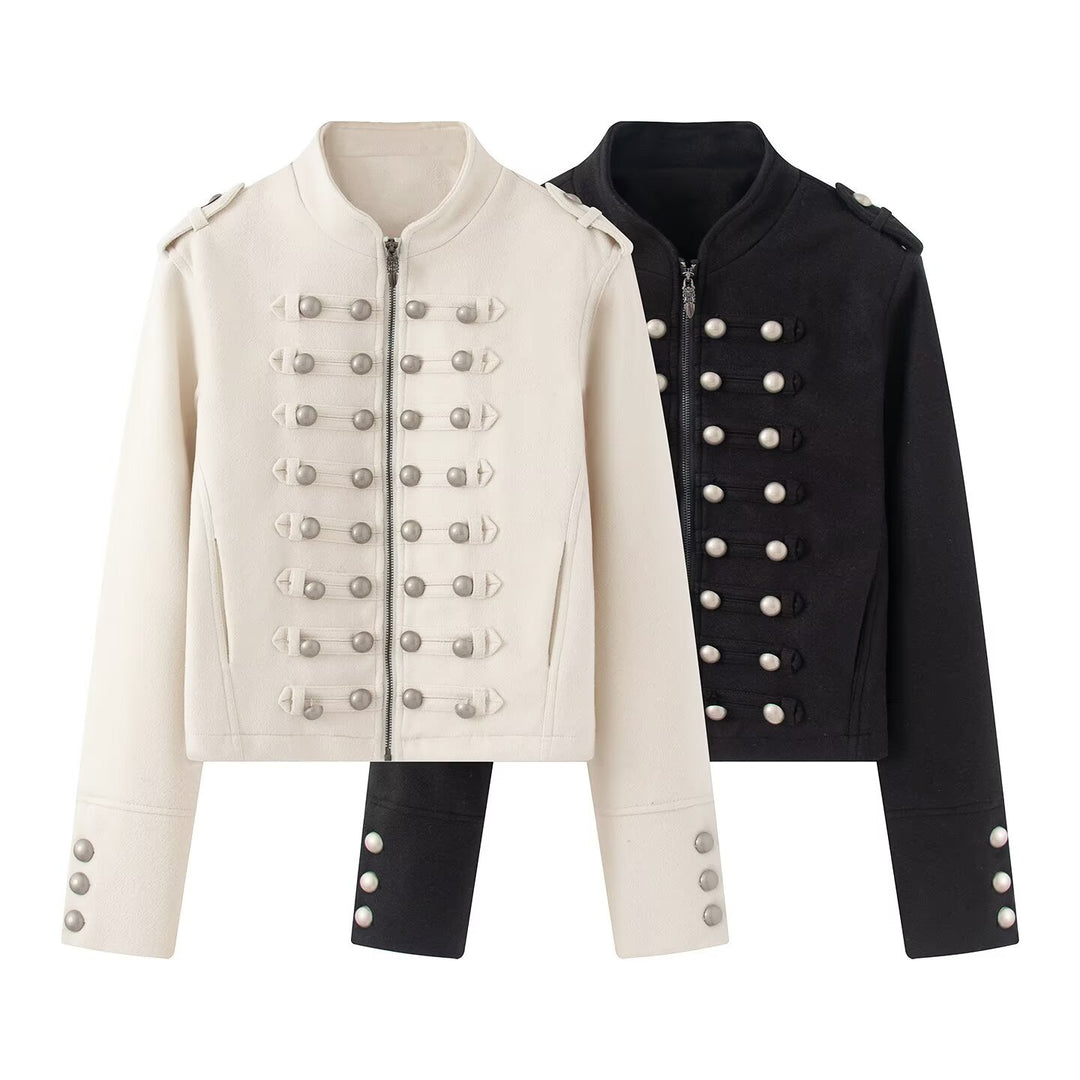 Damen Kurze militärisch inspirierte Jacke mit Zierknopfleisten Nord Taschen