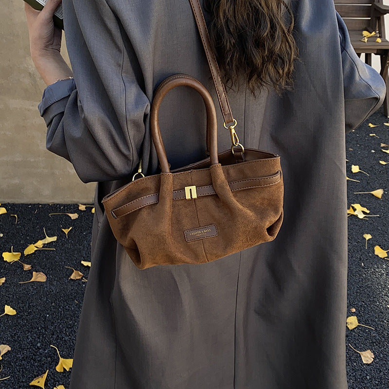 Damen trendige Hobo-Bag aus hochwertigem Wildleder Nord Taschen