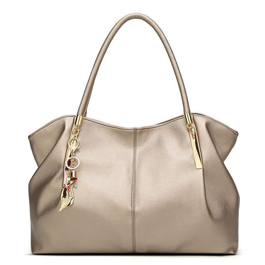 Damen Hobo-Tasche mit luxuriösem Kunstleder und eleganten Detailverzierungen Nord Taschen