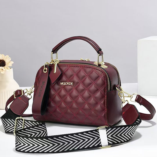 Damen Handtasche im eleganten Steppdesign mit abnehmbarem Schulterriemen Nord Taschen