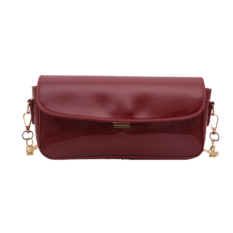 Damen elegante Clutch mit Kettenakzenten Nord Taschen
