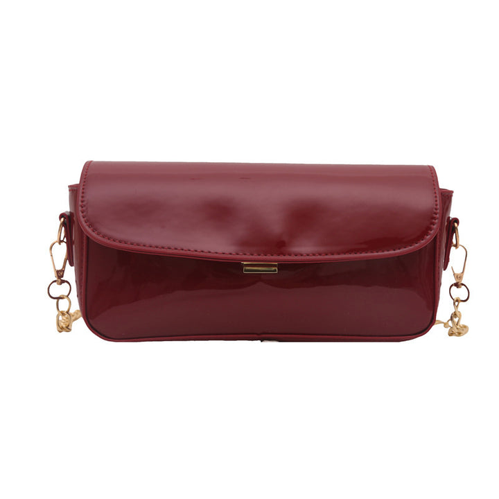 Damen elegante Clutch mit Kettenakzenten Nord Taschen