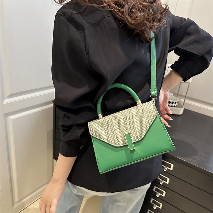 Damen elegante Umhängetasche mit strukturiertem Leder und glänzenden Akzenten Nord Taschen