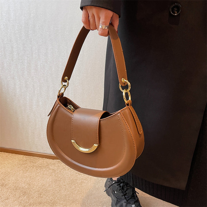 Damen Umhängetasche mit elegantem Kettenverschluss Nord Taschen