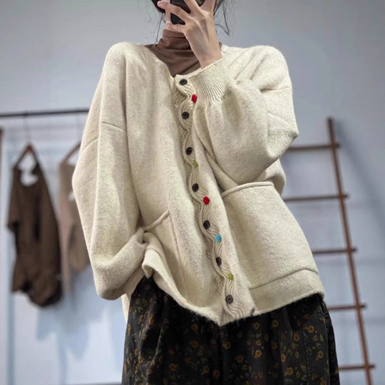 Damen Modischer Strickcardigan mit bunten Knöpfen Nord Taschen